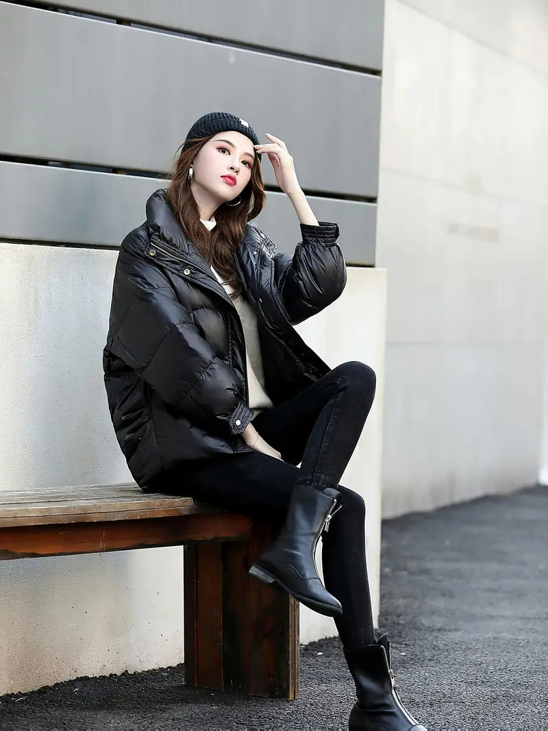 A Stylish And Warm Women'S Down Jacket